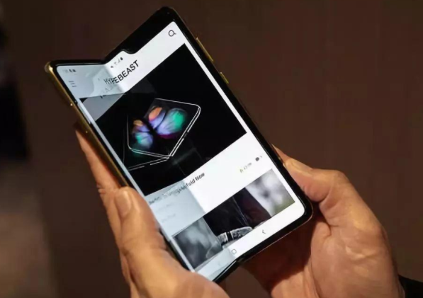 华为matex2柔性屏背后的面板之争比手机更有看头