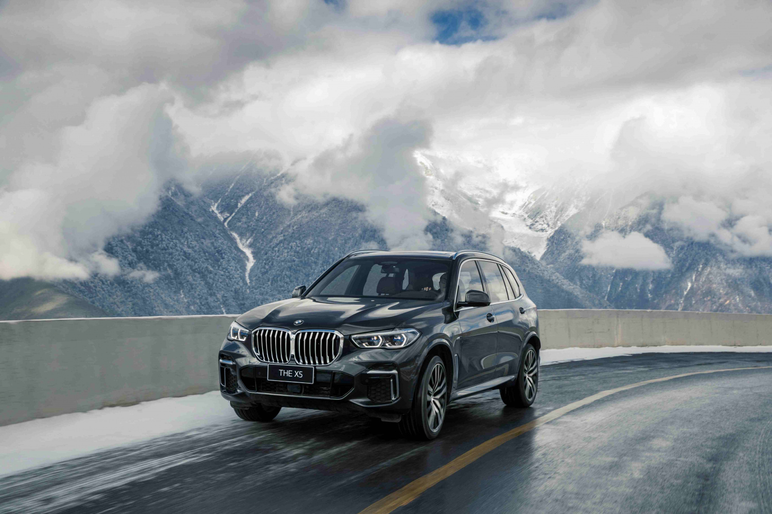 全新BMW X5携15项豪华标准配置震撼上市 全新BMW X5携15项豪华标准配置震撼上市