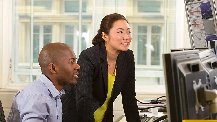 马来西亚机构投资者委员会:支持至少 30% 的女性参与董事会和高级管理层 马来西亚机构投资者委员会:支持至少 30% 的女性参与董事会和高级管理层