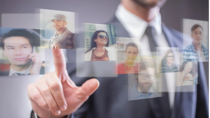 BOSS直聘推进“两地上市”,分析师称其市盈率还能持续走高 BOSS直聘推进“两地上市”,分析师称其市盈率还能持续走高