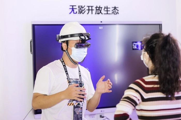 云栖大会展出多款创新终端 笔记本机皇、AR眼镜均搭载无影架构 云栖大会展出多款创新终端 笔记本机皇、AR眼镜均搭载无影架构