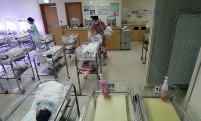 韩国三季度人口出生率跌破0.8，为2009年以来最低
