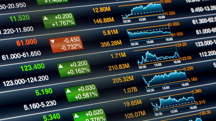 LVMH集团利润大幅下降,分析师称都在“勒紧裤腰带”生活 LVMH集团利润大幅下降,分析师称都在“勒紧裤腰带”生活