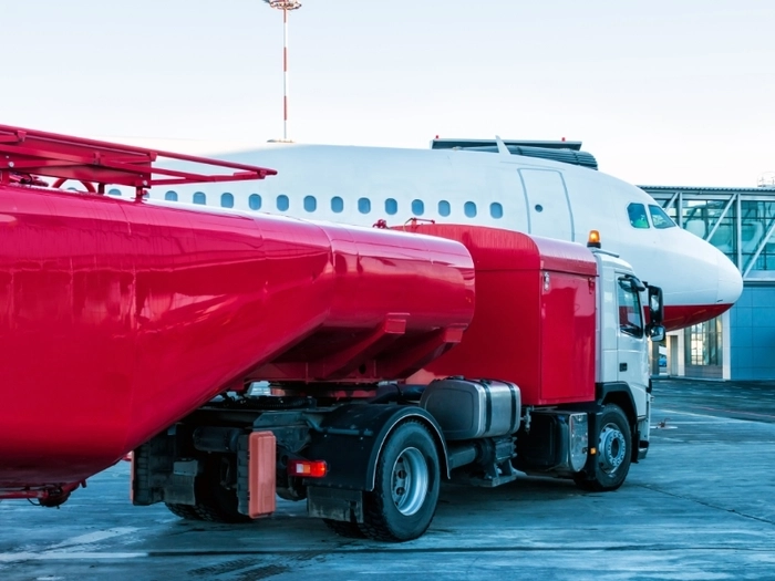 新加坡11月份非石油国内出口跌幅扩大至14.6% 新加坡11月份非石油国内出口跌幅扩大至14.6%