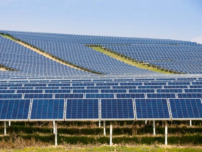 马来西亚国家能源在英国建造太阳能发电场