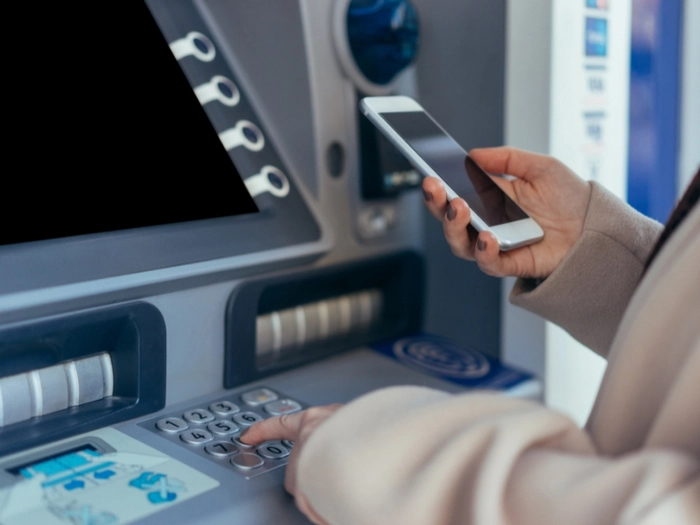 【RCEP财讯】新加坡华侨银行:利率将保持高位 【RCEP财讯】新加坡华侨银行:利率将保持高位