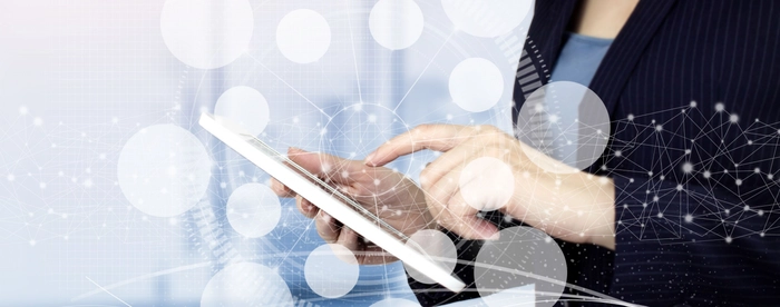 Adobe从桌面向云业务过渡,分析师对其长期潜力持乐观态度 Adobe从桌面向云业务过渡,分析师对其长期潜力持乐观态度