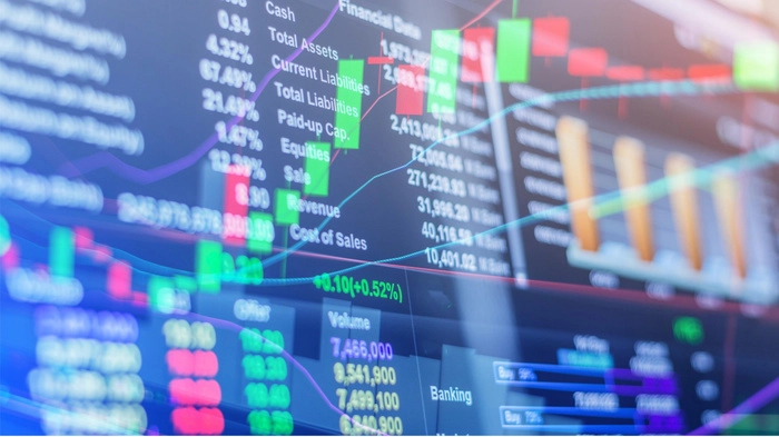 趣店股价暴涨50%以上,分析师称庞大的现金头寸让人诧异 趣店股价暴涨50%以上,分析师称庞大的现金头寸让人诧异