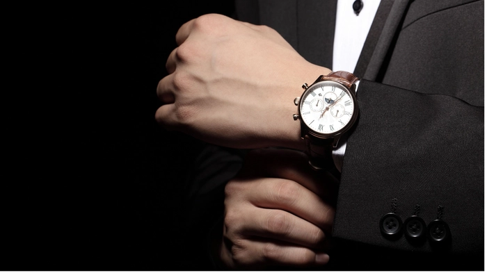 【财报深度解读】蔡徐坤救了Prada? 【财报深度解读】蔡徐坤救了Prada?