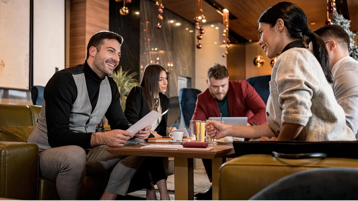 【BT机构股评】奢侈品公司Tapestry股票评级上调 【BT机构股评】奢侈品公司Tapestry股票评级上调