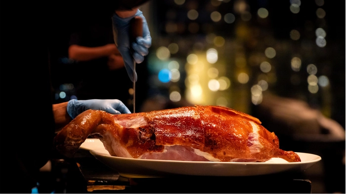 【财报深度解读】外卖救了全聚德? 【财报深度解读】外卖救了全聚德?