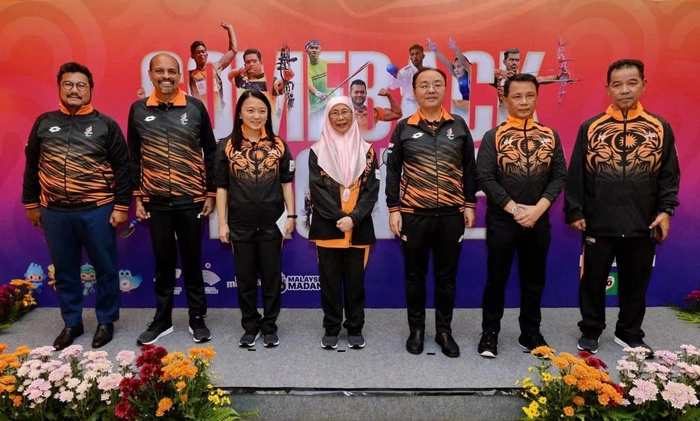 【RCEP资讯】欧阳玉靖大使出席马来西亚杭州亚运会和亚残运会代表团授旗仪式 【RCEP资讯】欧阳玉靖大使出席马来西亚杭州亚运会和亚残运会代表团授旗仪式