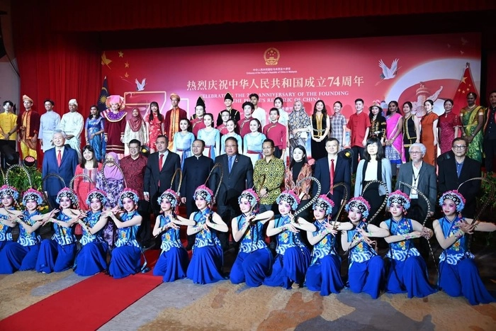 中国驻马来西亚使馆举行国庆74周年招待会 中国驻马来西亚使馆举行国庆74周年招待会