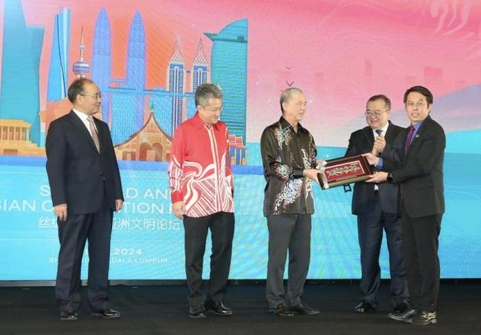 【RCEP财讯】马来西亚副总理:马中共同致力于能源创新与可持续发展 【RCEP财讯】马来西亚副总理:马中共同致力于能源创新与可持续发展