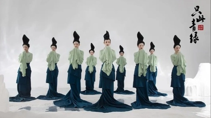 【RCEP资讯】舞蹈诗剧《只此青绿》首次登陆新加坡,掀起艺术热潮 【RCEP资讯】舞蹈诗剧《只此青绿》首次登陆新加坡,掀起艺术热潮