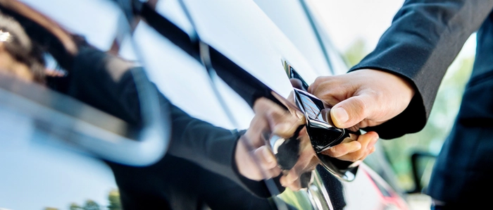 【年报季系列】没想到,周鸿祎突然成了车企们的好朋友? 【年报季系列】没想到,周鸿祎突然成了车企们的好朋友?