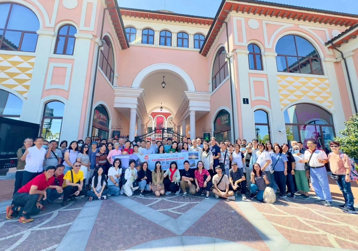 【RCEP资讯】马来西亚海鸥集团80余人考察团赴中国,见证洋河酒厂白酒酿造工艺 【RCEP资讯】马来西亚海鸥集团80余人考察团赴中国,见证洋河酒厂白酒酿造工艺