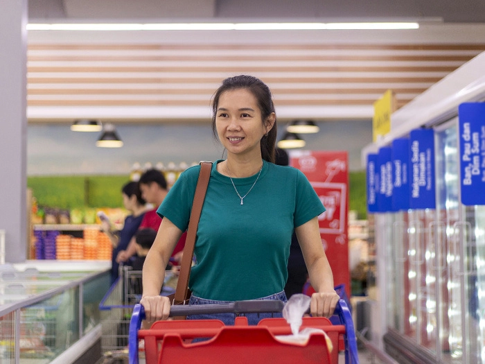【RCEP财讯】新加坡3月零售销售增速放缓，餐饮服务行业增长略见乏力