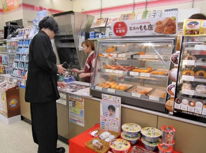 【RCEP财讯】日本便利店调整营业时间,逾6400间门市停止24小时服务 【RCEP财讯】日本便利店调整营业时间,逾6400间门市停止24小时服务