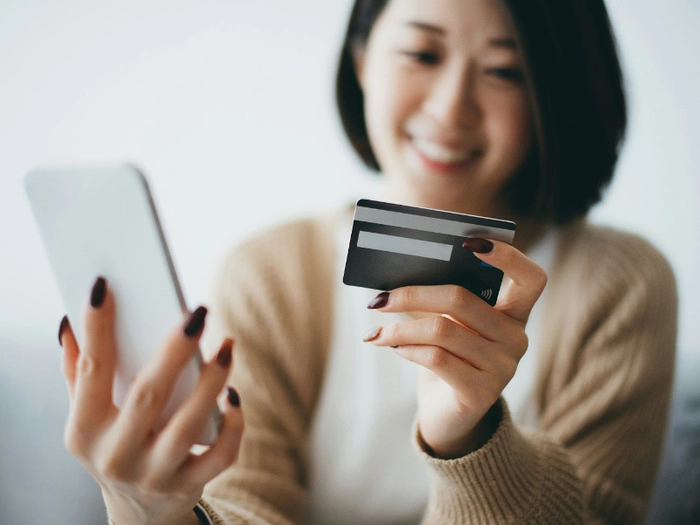 【RCEP财讯】韩国央行公布数据显示:今年前三个月韩国人海外信用卡消费下滑 【RCEP财讯】韩国央行公布数据显示:今年前三个月韩国人海外信用卡消费下滑