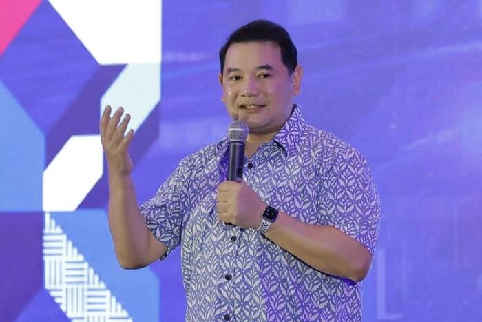 【RCEP财讯】马来西亚经济部长:该国产油情况变化,柴油价格调涨势在必行 【RCEP财讯】马来西亚经济部长:该国产油情况变化,柴油价格调涨势在必行