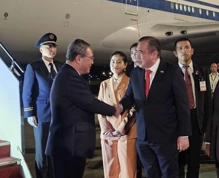 【RCEP资讯】李强抵达吉隆坡开始对马来西亚进行正式访问 【RCEP资讯】李强抵达吉隆坡开始对马来西亚进行正式访问