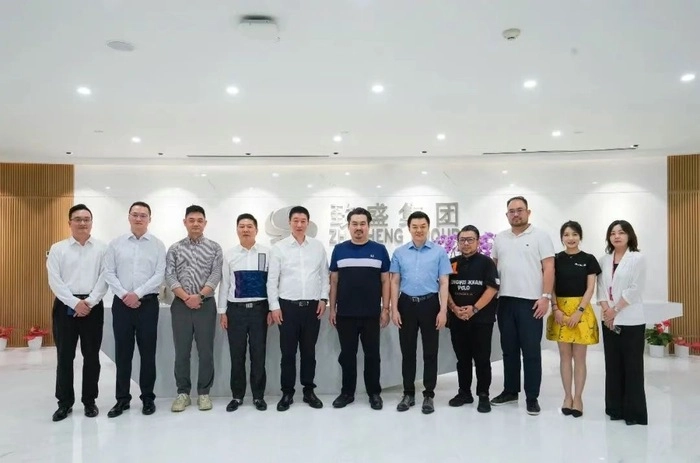 马来西亚登高集团董事长陈润川等华人企业家一行到访上海致盛集团