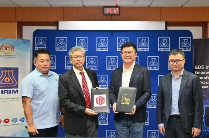 【RCEP财讯】马来西亚万国数据与思灵签署备忘录 促数据中心永续发展 【RCEP财讯】马来西亚万国数据与思灵签署备忘录 促数据中心永续发展