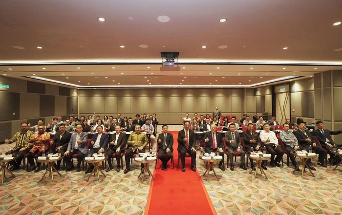 【RCEP财讯】庆祝中马建交五十周年:企业家携手推动经贸新发展 【RCEP财讯】庆祝中马建交五十周年:企业家携手推动经贸新发展