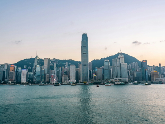 【RCEP财讯】汇丰报告:新加坡超越香港成亚洲富裕投资者首选目的地 【RCEP财讯】汇丰报告:新加坡超越香港成亚洲富裕投资者首选目的地