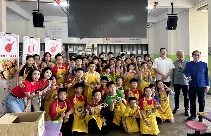 年味十足!马来西亚社企基金与安新华小联合举办春节团圆盛宴 年味十足!马来西亚社企基金与安新华小联合举办春节团圆盛宴