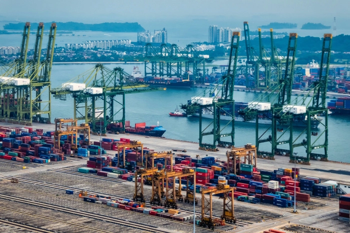 新加坡国际港务集团集装箱吞吐量首次突破1亿个标准箱 新加坡国际港务集团集装箱吞吐量首次突破1亿个标准箱