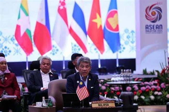 东盟外长非正式会议在马来西亚兰卡威举行 东盟外长非正式会议在马来西亚兰卡威举行