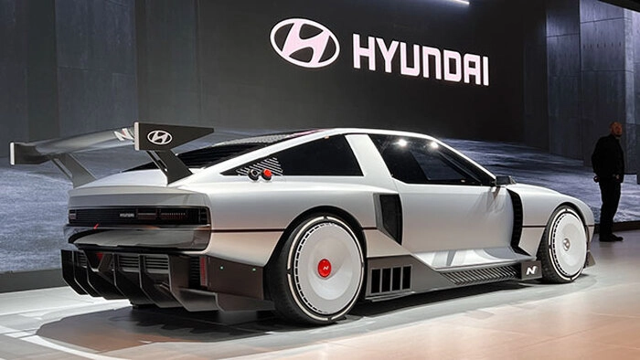 日美关税协议生效 韩国车企竞争压力骤增  现代汽车利润大跌22% 日美关税协议生效 韩国车企竞争压力骤增  现代汽车利润大跌22%