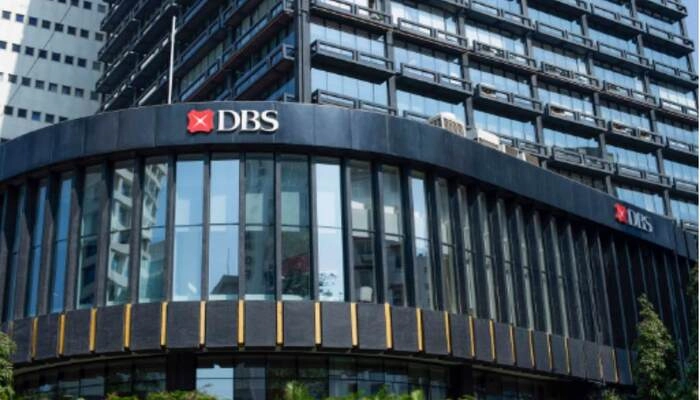 新加坡最大银行第二季净利超预期,股价创历史新高并上调股息 新加坡最大银行第二季净利超预期,股价创历史新高并上调股息