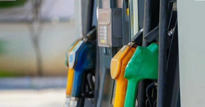 马来西亚自月底下调95号汽油价格 马来西亚自月底下调95号汽油价格