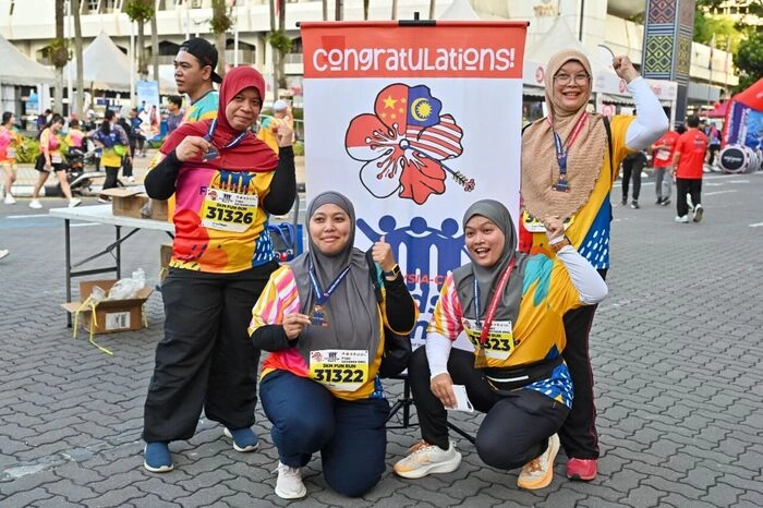 “2025马中友谊跑”在吉隆坡举行 中马民间交流再添亮色 “2025马中友谊跑”在吉隆坡举行 中马民间交流再添亮色