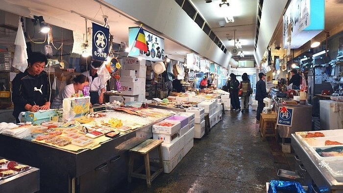 日本服务业通胀稳定上升 工资成主要推动力 日本服务业通胀稳定上升 工资成主要推动力