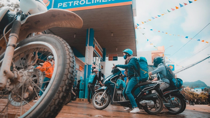 越南多措并举稳定燃料供应 应对国际油价上涨压力 越南多措并举稳定燃料供应 应对国际油价上涨压力