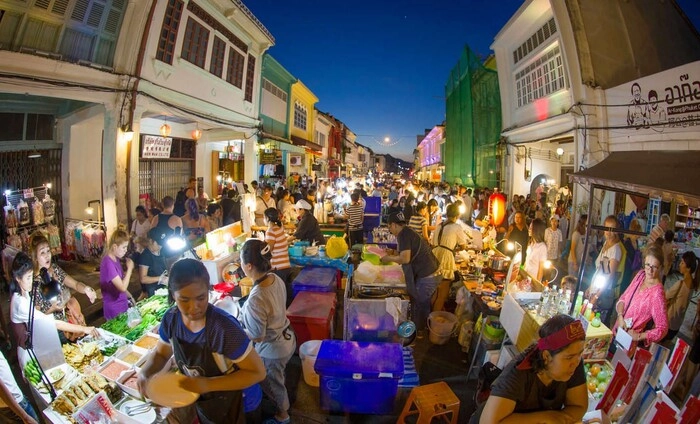 泰国经济承压：生活成本上升与能源冲击拖累增长预期