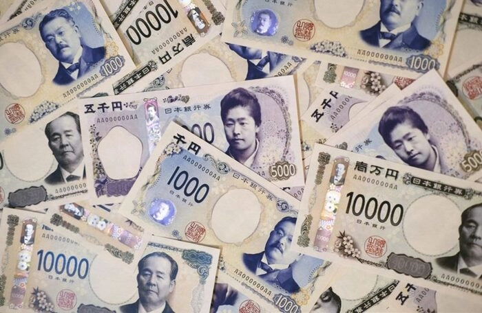 日元逼近160关口 日本央行加息预期升温 日元逼近160关口 日本央行加息预期升温