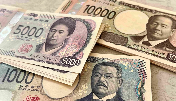 日元再度走弱逼近160关口  日本货币政策面临新考验