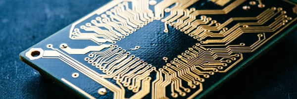 【BT财报瞬析】方正科技Q3净利增327%:产品结构转型,股价却跌去四成